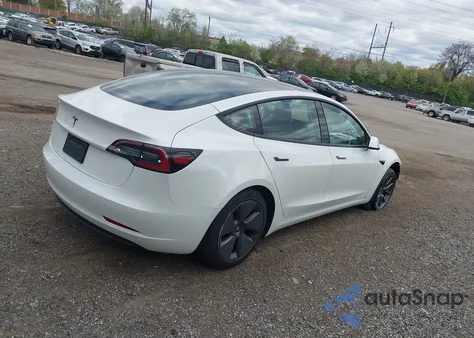2022 Tesla Model 3 Rear-Wheel Drive из США, поврежденный, VIN 5YJ3E1EA6NF252320